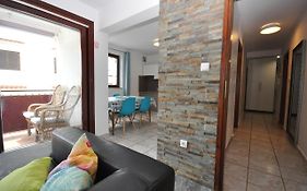 Luxury Apartment Kala 2